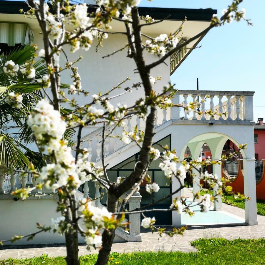 Casa del Vigneto - NEW near VENICE - rooms+bathroom - INDEPENDENT Spinea Buitenkant foto